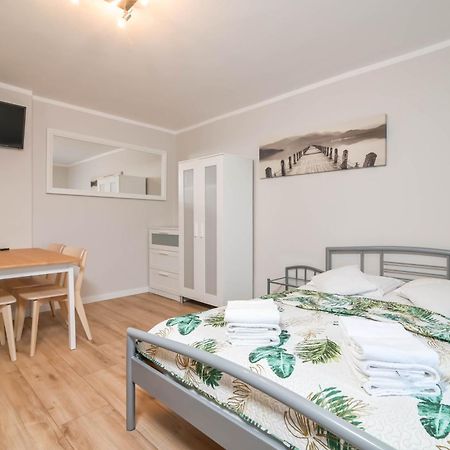 Willa Ltc Apartments Orlowo Gdynia Buitenkant foto
